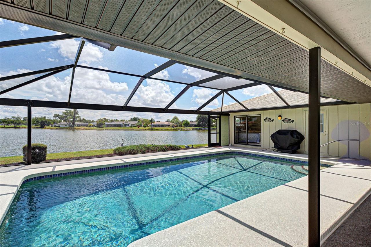 1934 Pebble Beach Court, Venice, FL 34293 Photo
