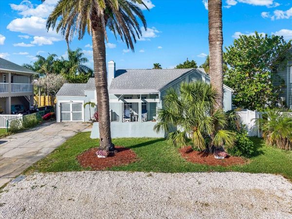 15656 1ST STREET E, REDINGTON BEACH, FL 33708