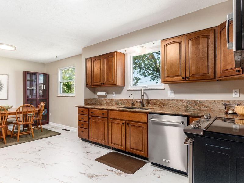 6046 Alice Drive, Westerville, OH 43081 Photo 15