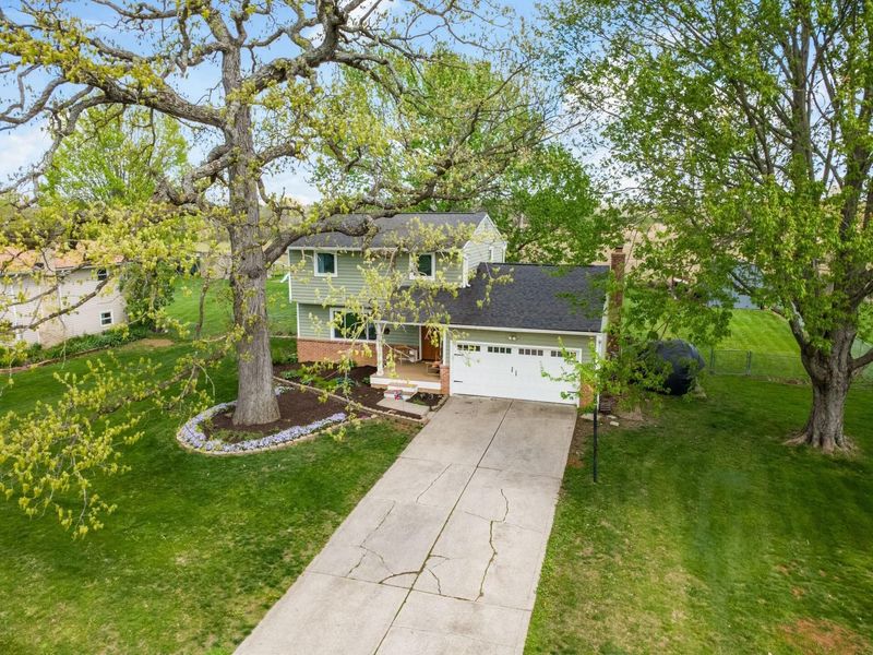 6046 Alice Drive , Westerville, OH 43081 Photo 21