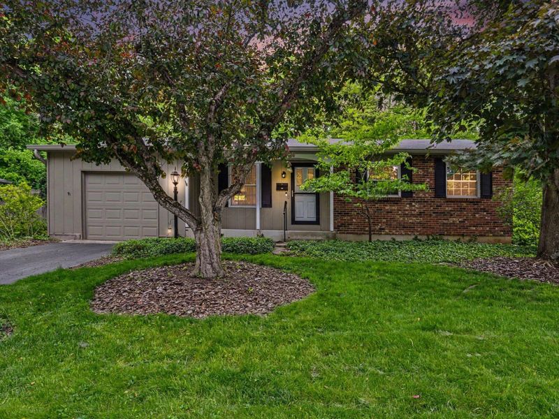5320 Woodglen Road, Columbus, OH 43214 Photo 1