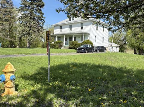 Main Photo
