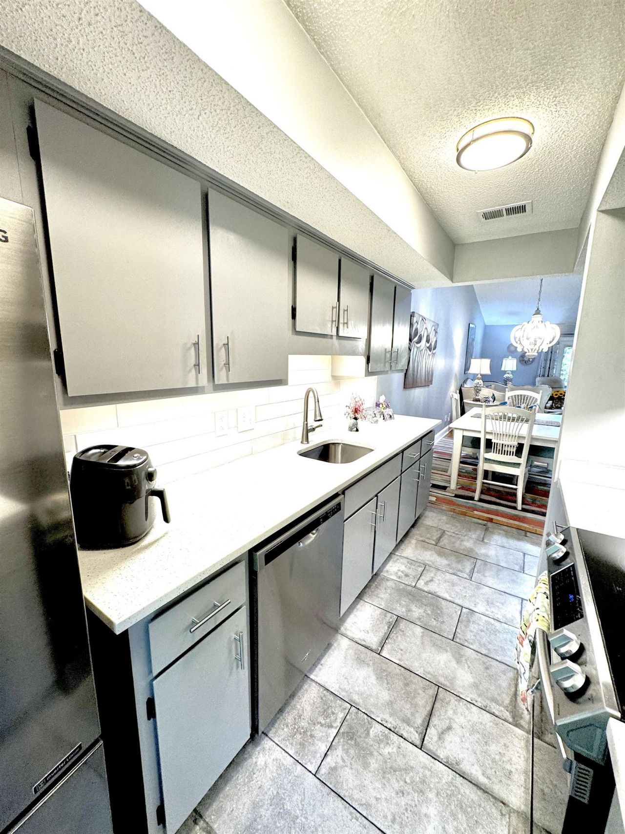 194 Tall Pines Way  Photo 8