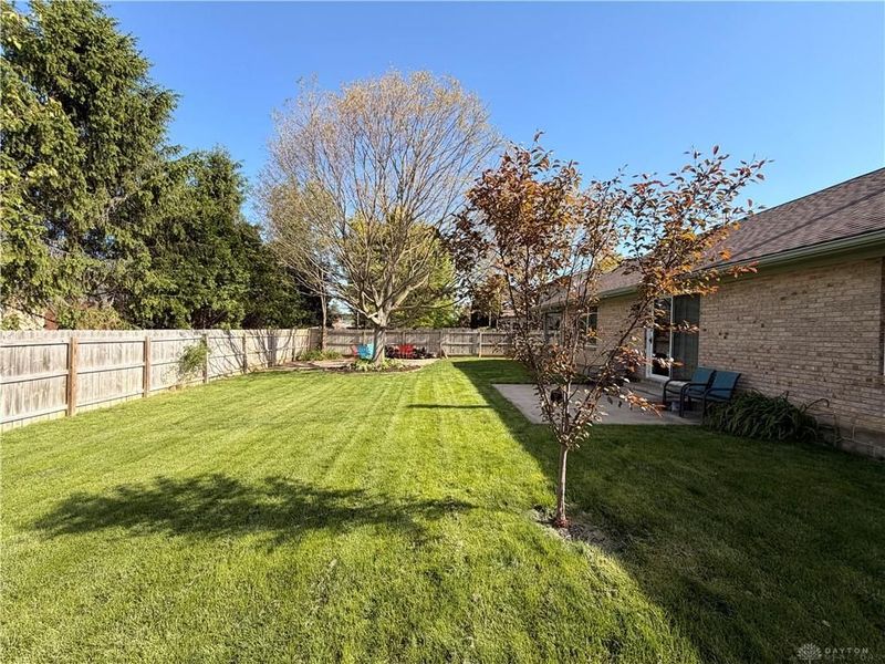 363 Winterset Drive, Englewood, OH 45322 Photo 12