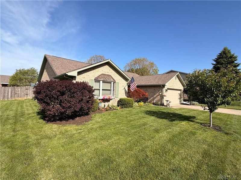 363 Winterset Drive, Englewood, OH 45322 Photo 5