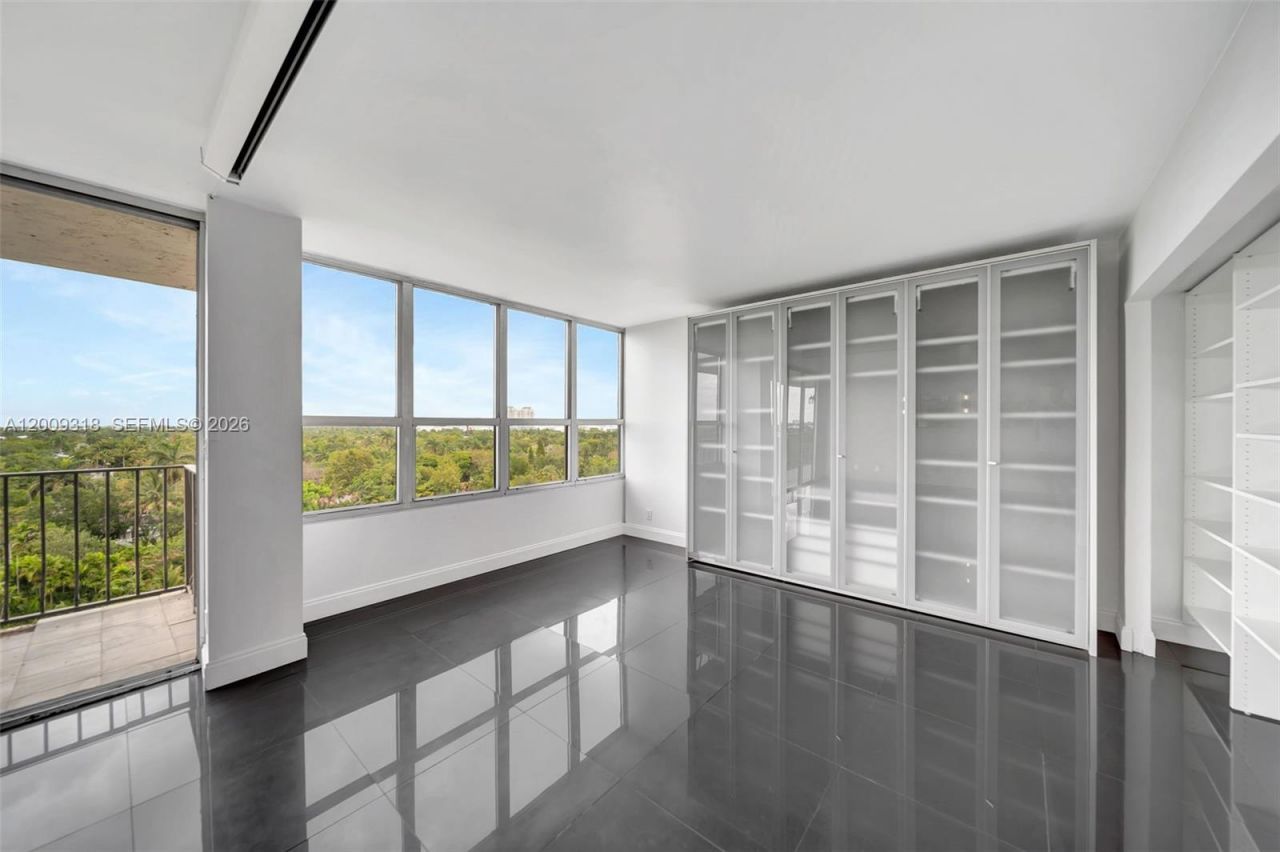 780 NE 69th St , Unit N808, Miami, FL 33138 Photo