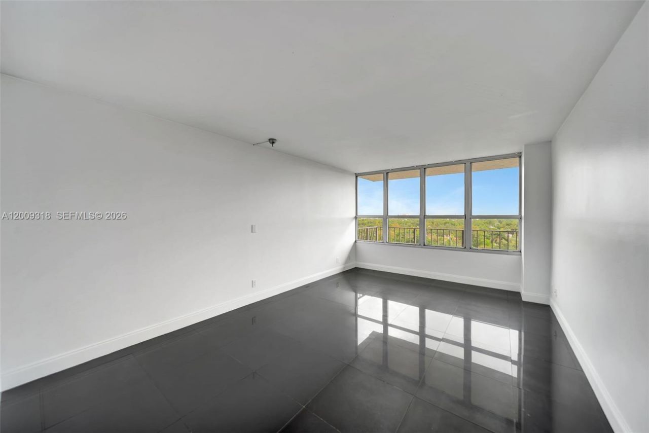 780 NE 69th St , Unit N808, Miami, FL 33138 Photo