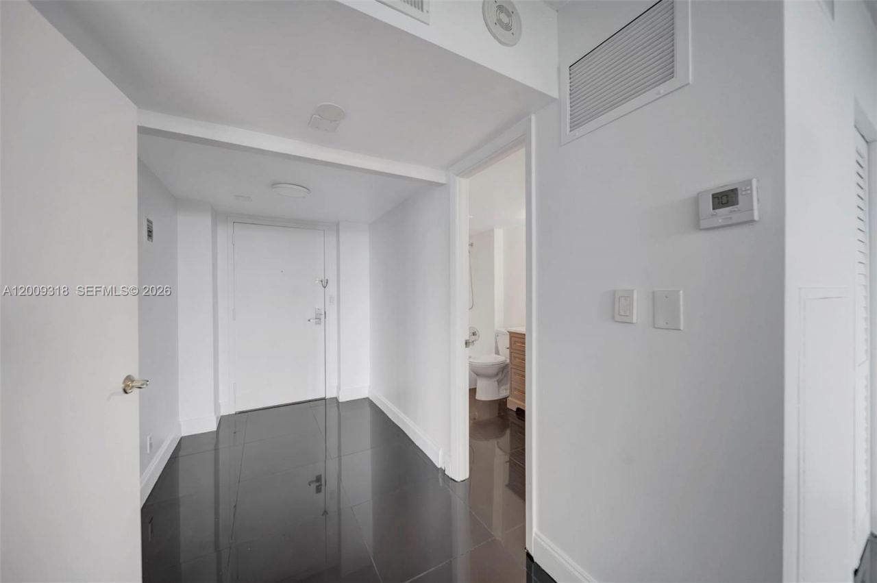 780 NE 69th St , Unit N808, Miami, FL 33138 Photo