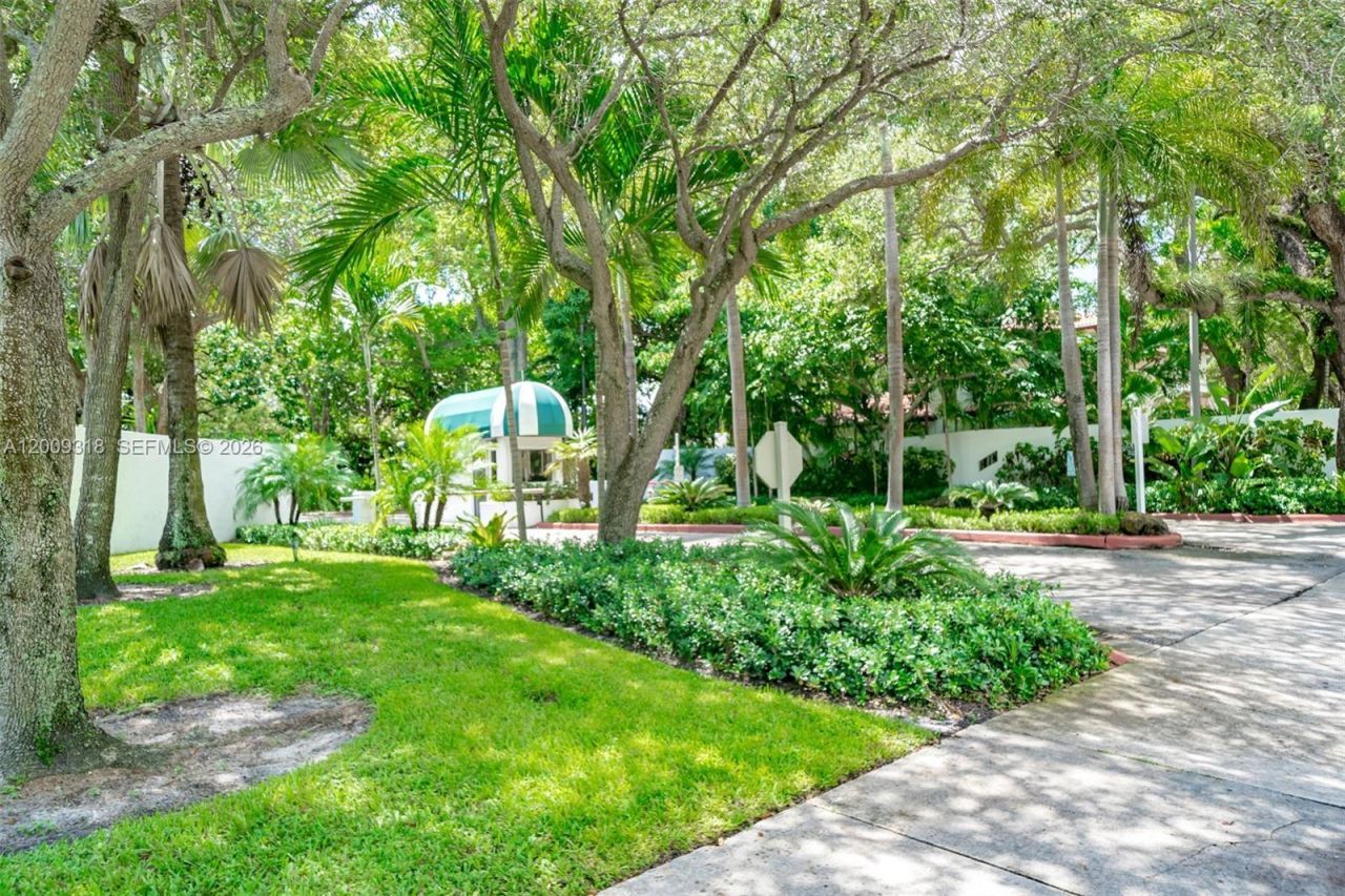 780 NE 69th St , Unit N808, Miami, FL 33138 Photo