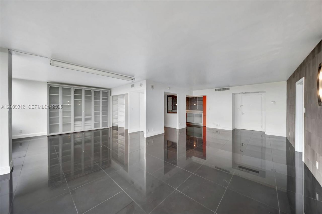 780 NE 69th St , Unit N808, Miami, FL 33138 Photo