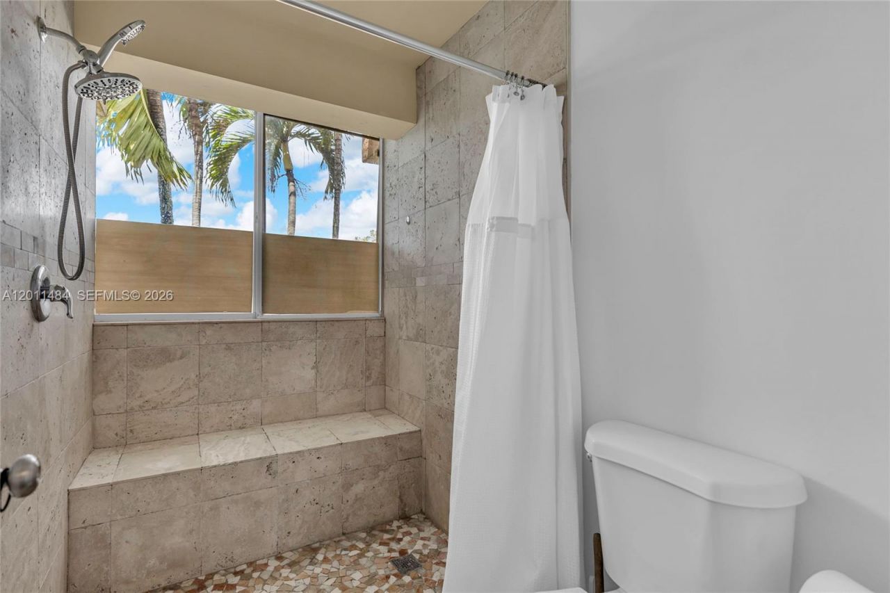 7874 NW 7th Ct, Plantation, FL 33324 Photo