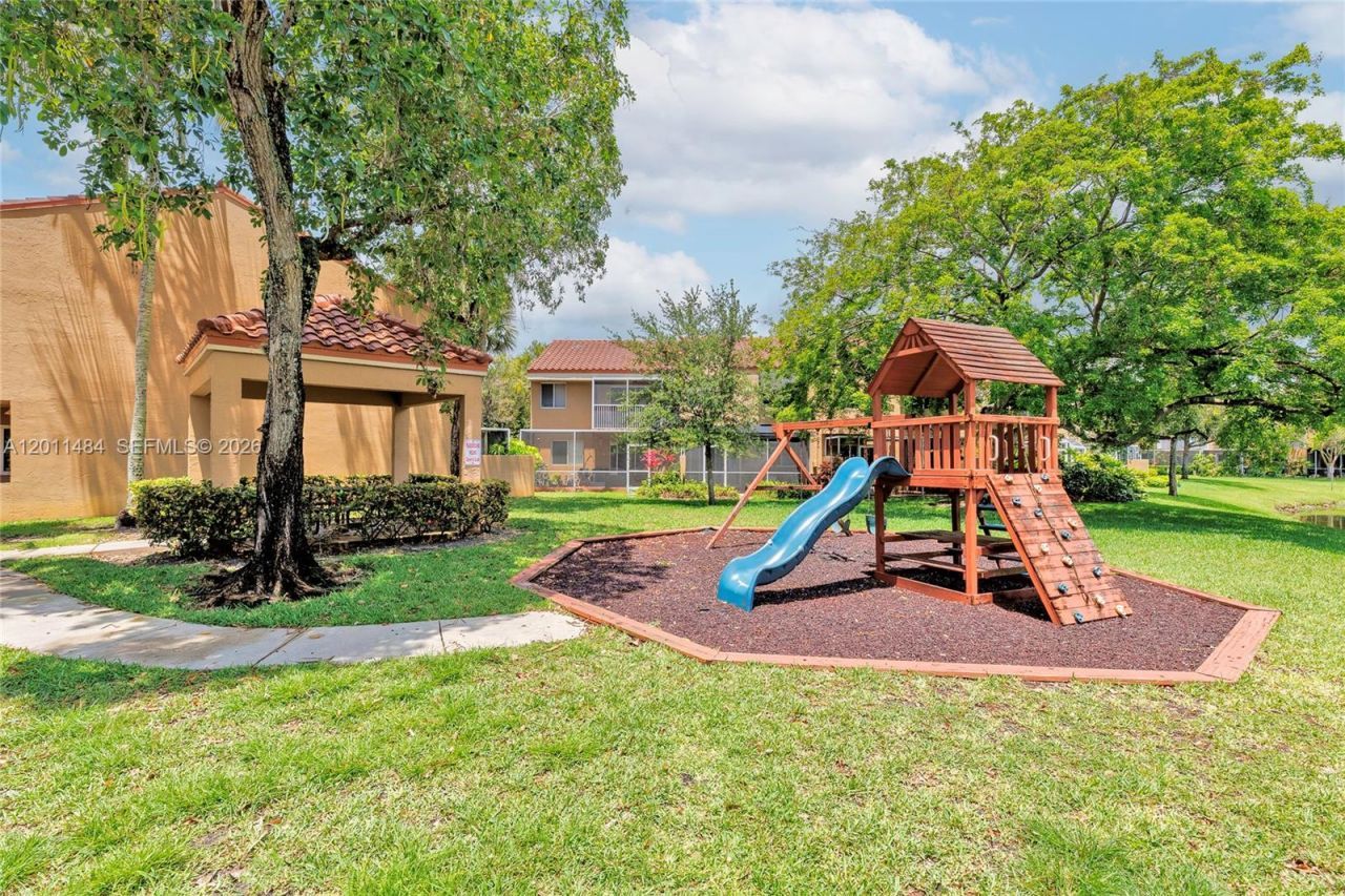 7874 NW 7th Ct, Plantation, FL 33324 Photo