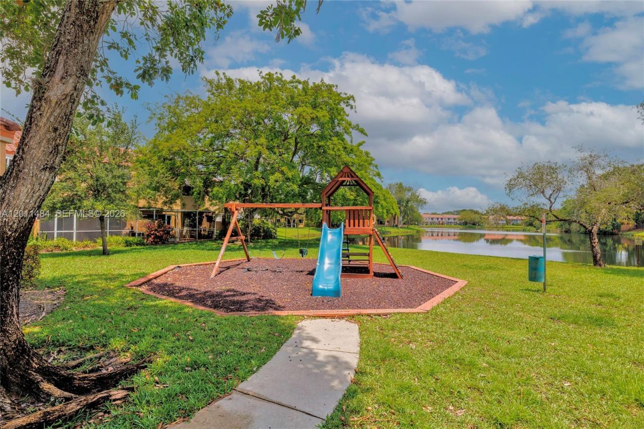 7874 NW 7th Ct, Plantation, FL 33324 Photo