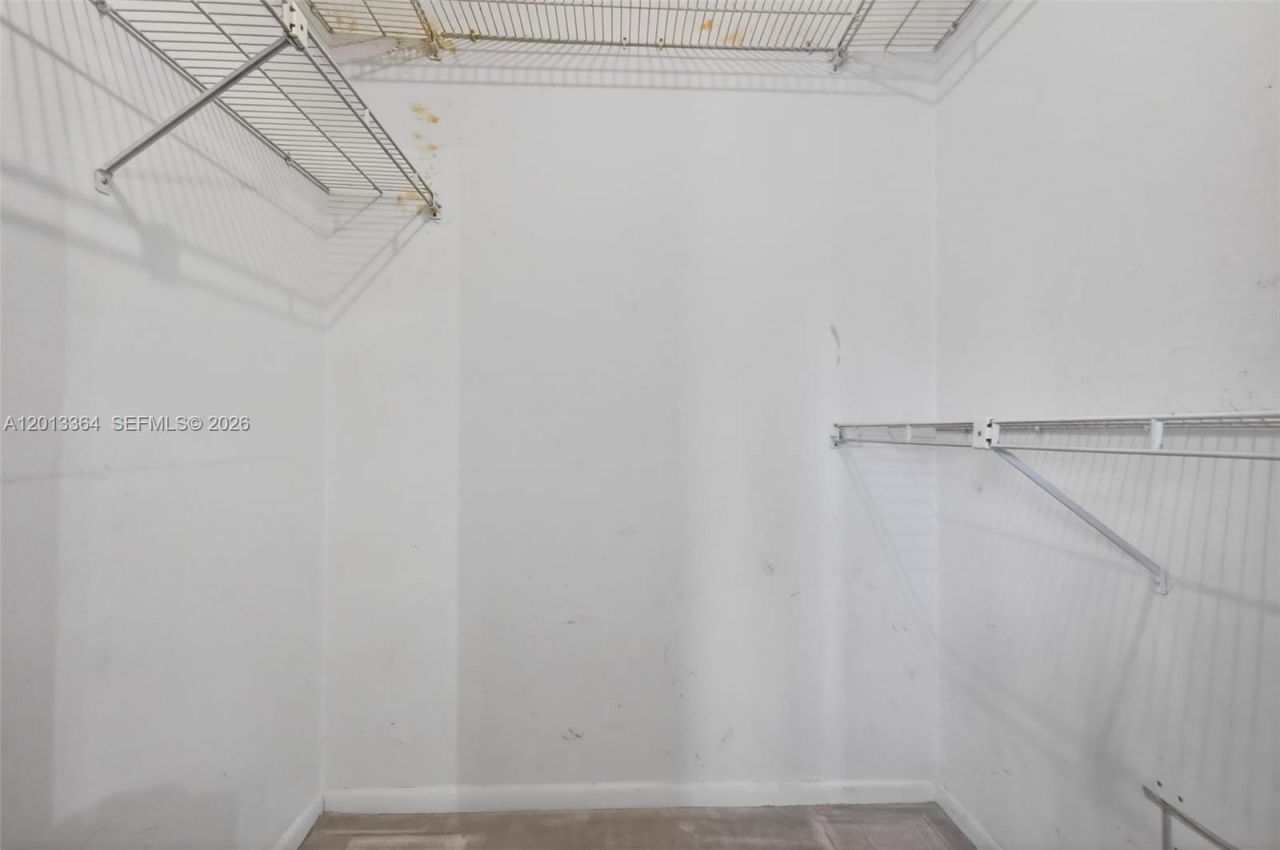 2040 NW 81st Ave , Unit 122, Pembroke Pines, FL 33024 Photo