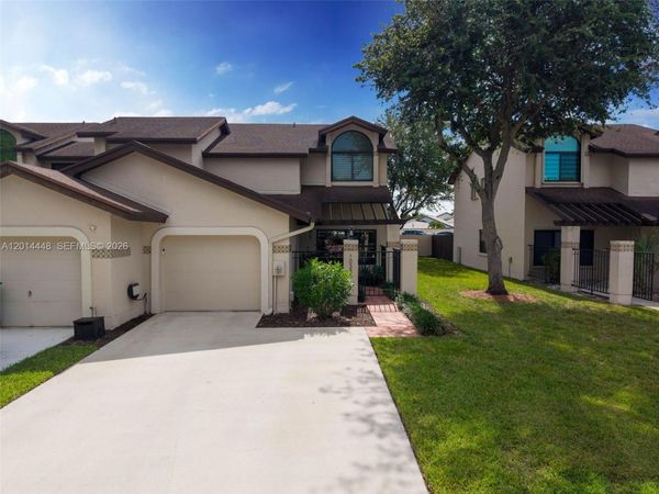 10335 SW 137th Ct , Miami, FL 33186