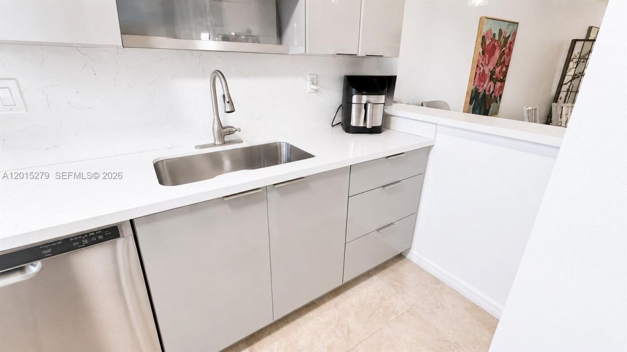 5339 Treetops Drive , Unit 5339, Naples, FL 34113 Photo