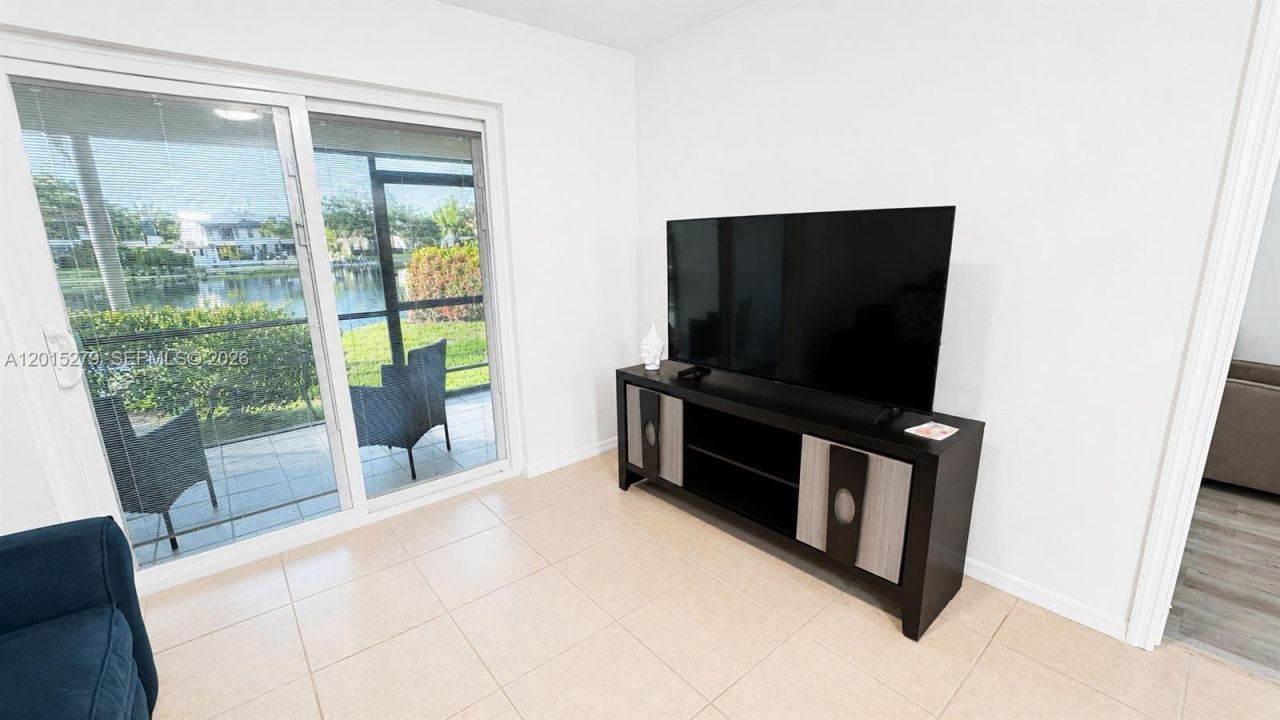 5339 Treetops Drive , Unit 5339, Naples, FL 34113 Photo