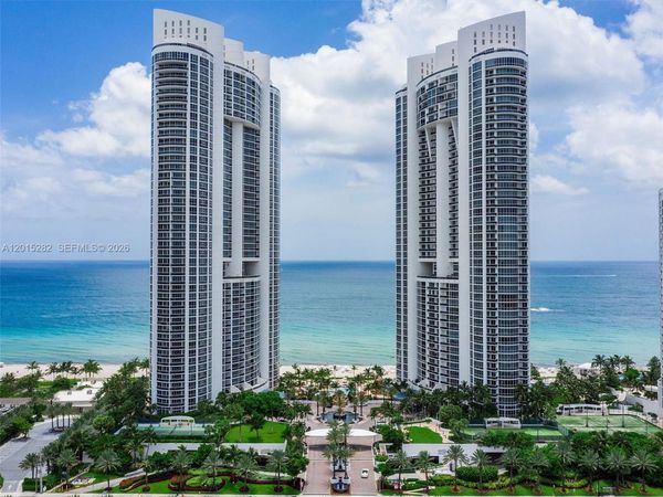 18201 Collins Ave , Unit 4009, Sunny Isles Beach, FL 33160