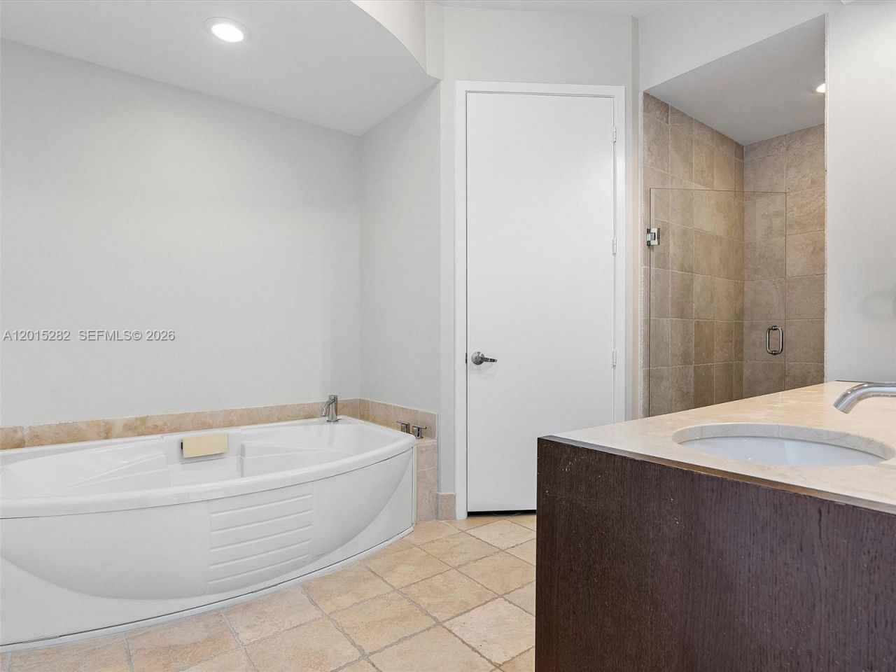 18201 Collins Ave , Unit 4009, Sunny Isles Beach, FL 33160 Photo