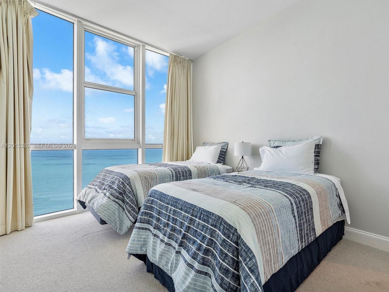 18201 Collins Ave , Unit 4009, Sunny Isles Beach, FL 33160 Photo