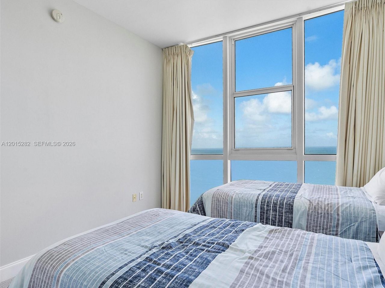 18201 Collins Ave , Unit 4009, Sunny Isles Beach, FL 33160 Photo