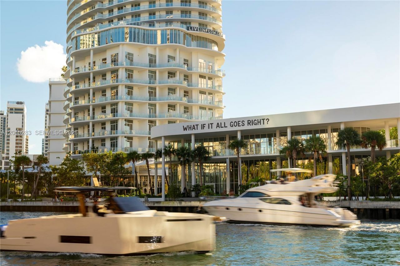 275 SW 6th St, Unit 5308, Miami, FL 33130 Photo