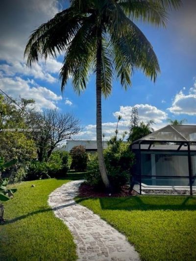 7425 SW 118th St, Pinecrest, FL 33156 Photo