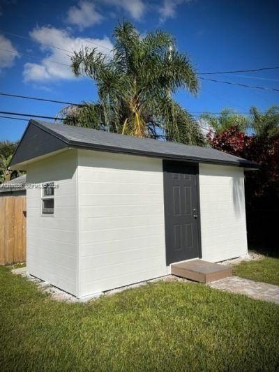 7425 SW 118th St, Pinecrest, FL 33156 Photo