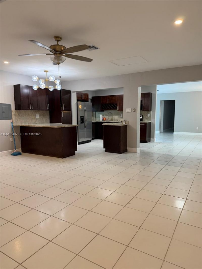 7425 SW 118th St, Pinecrest, FL 33156 Photo