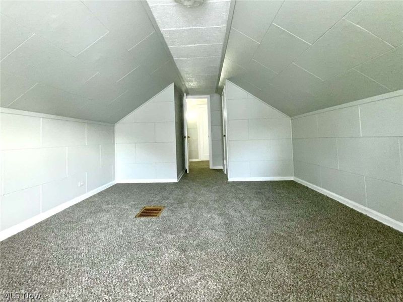 21491 Naumann Avenue, Euclid, OH 44123 Photo 4