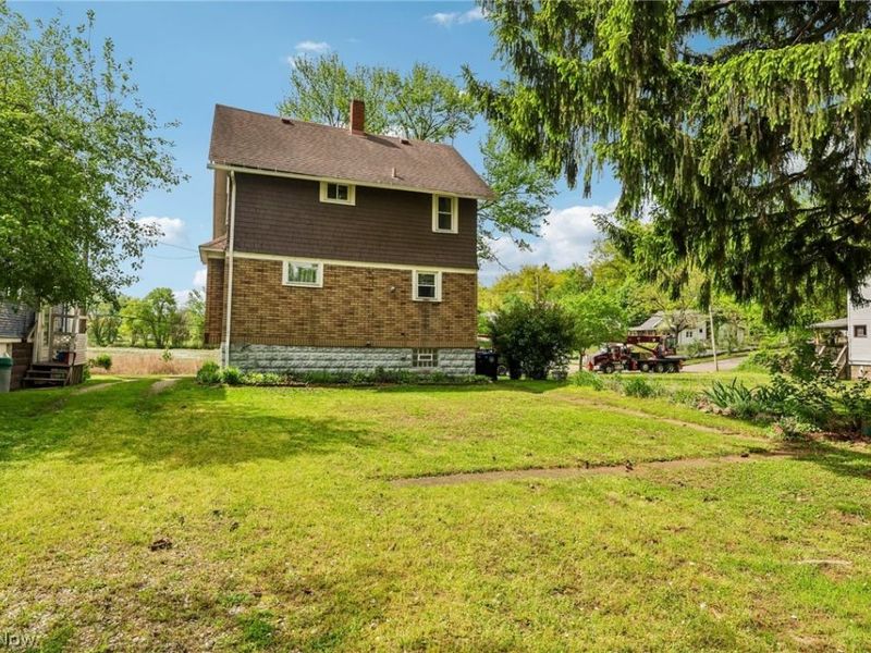 549 Parkdale Drive, Akron, OH 44307 Photo 30