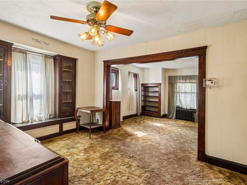 549 Parkdale Drive, Akron, OH 44307 Photo 6