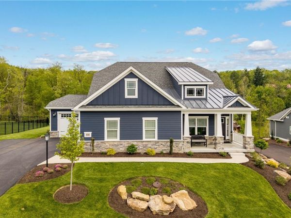 490 Harvest View Drive, Venetia, PA 15367