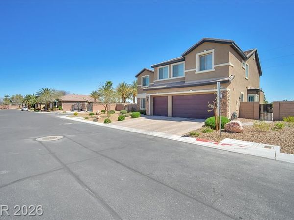 7270 El Malpais Street, Las Vegas, NV 89118