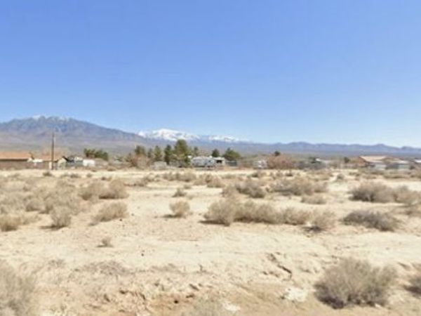 5941 N Goleta Avenue , Pahrump, NV 89060