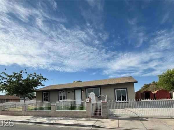 4900 Washington, Las Vegas, NV 89110