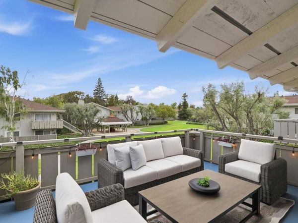 255 S Rengstorff Avenue, Unit 2, Mountain View, CA 94040