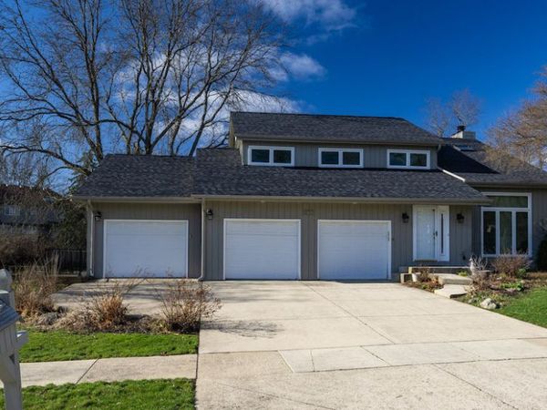 833 Huntleigh Drive , Naperville, IL 60540