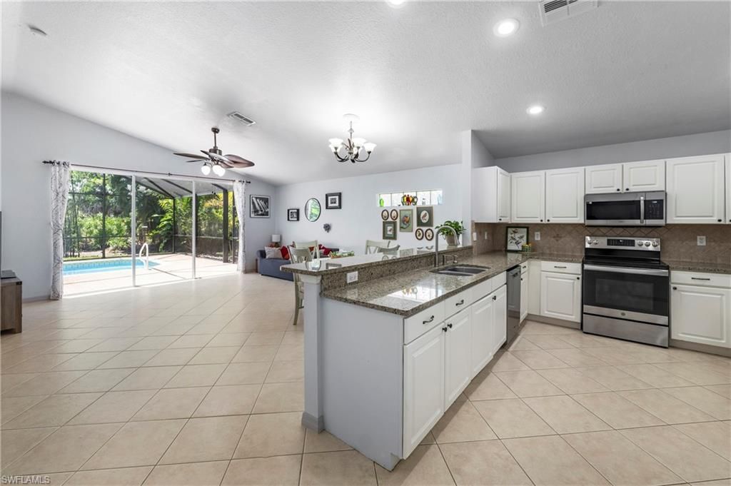 713 Crossfield Cir, Naples, FL 34104 Photo