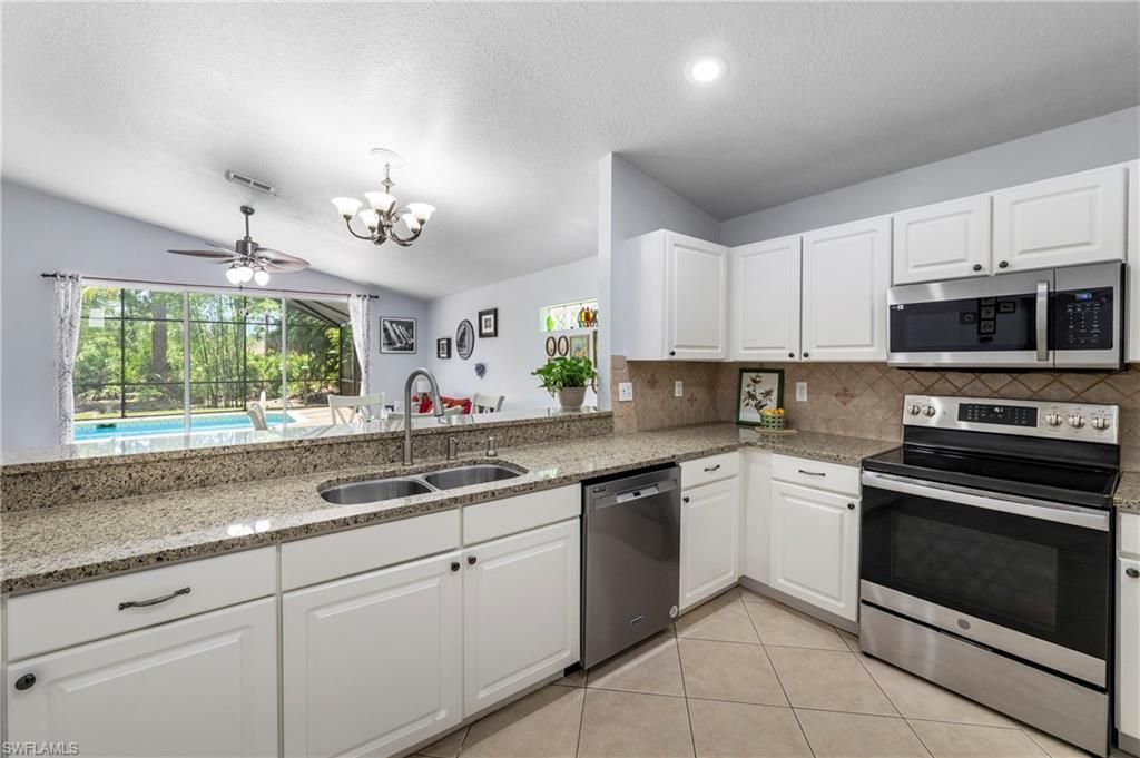 713 Crossfield Cir, Naples, FL 34104 Photo