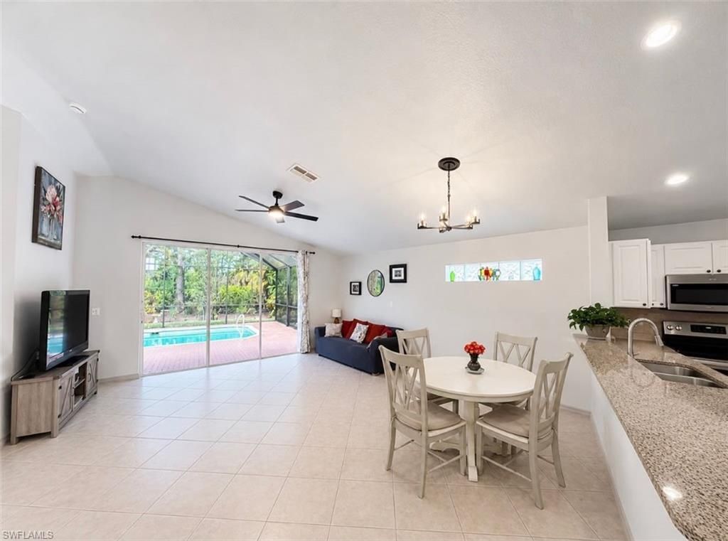 713 Crossfield Cir, Naples, FL 34104 Photo