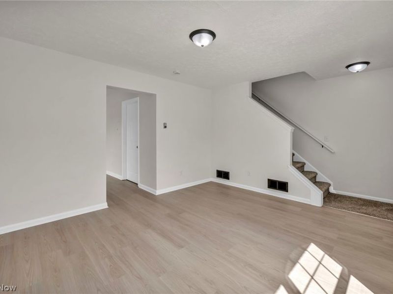 71 Chestnut Street, Elyria, OH 44035 Photo 17