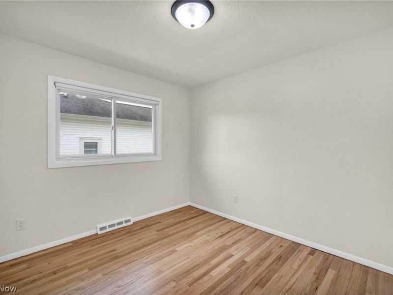 1299 Jackie Lane, Mayfield Heights, OH 44124 Photo 17