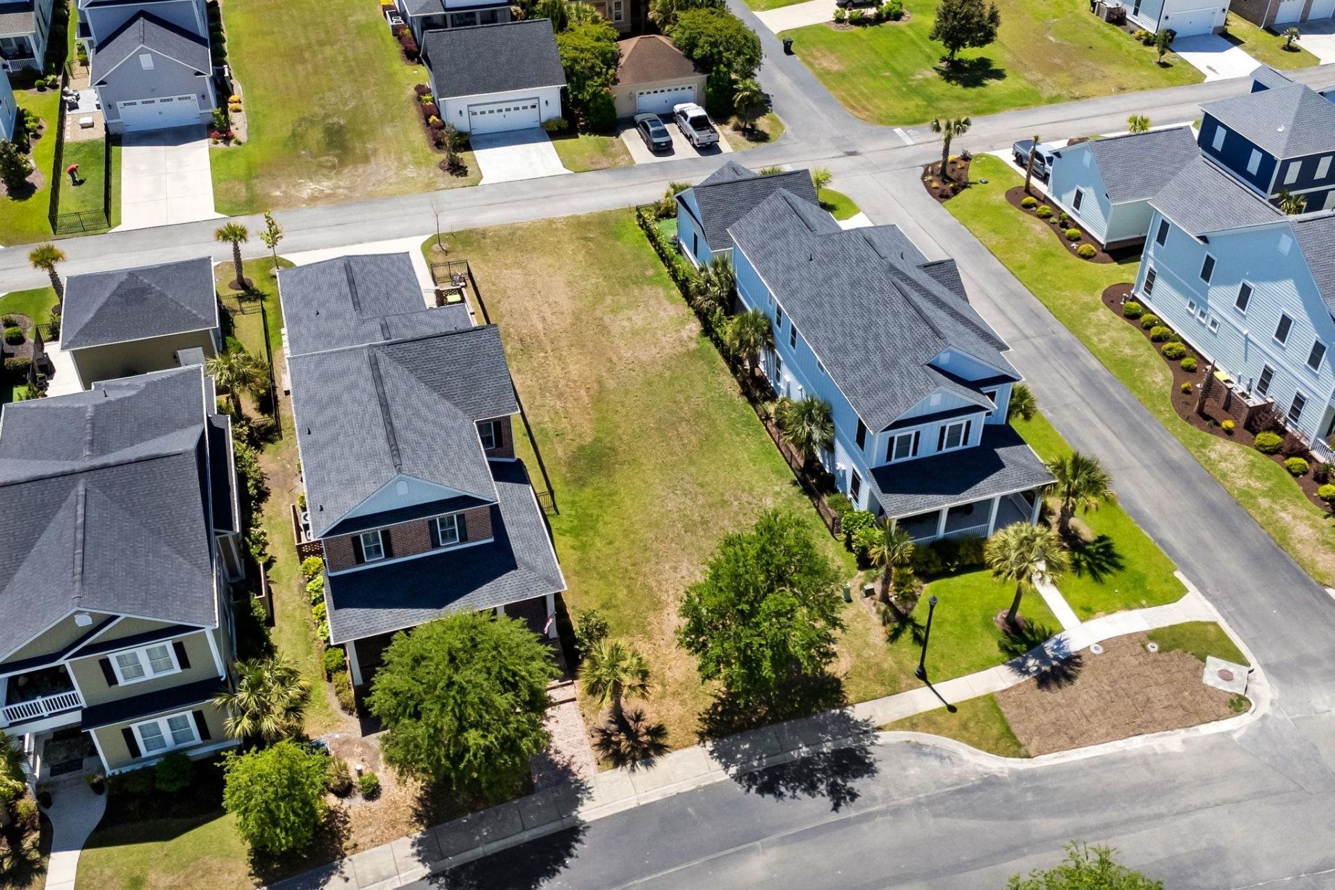 748 Crystal Water Way  Photo 10