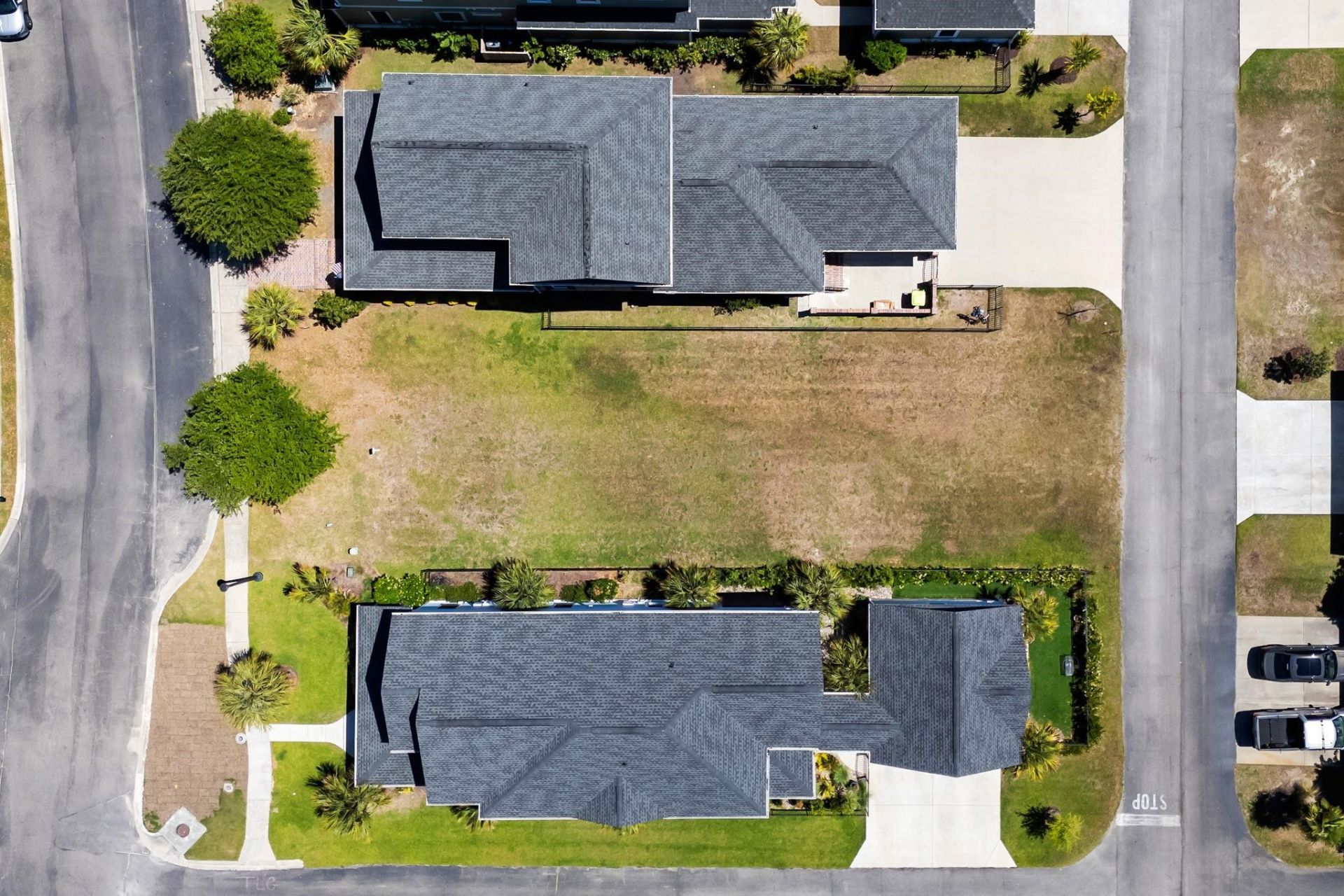 748 Crystal Water Way  Photo 14