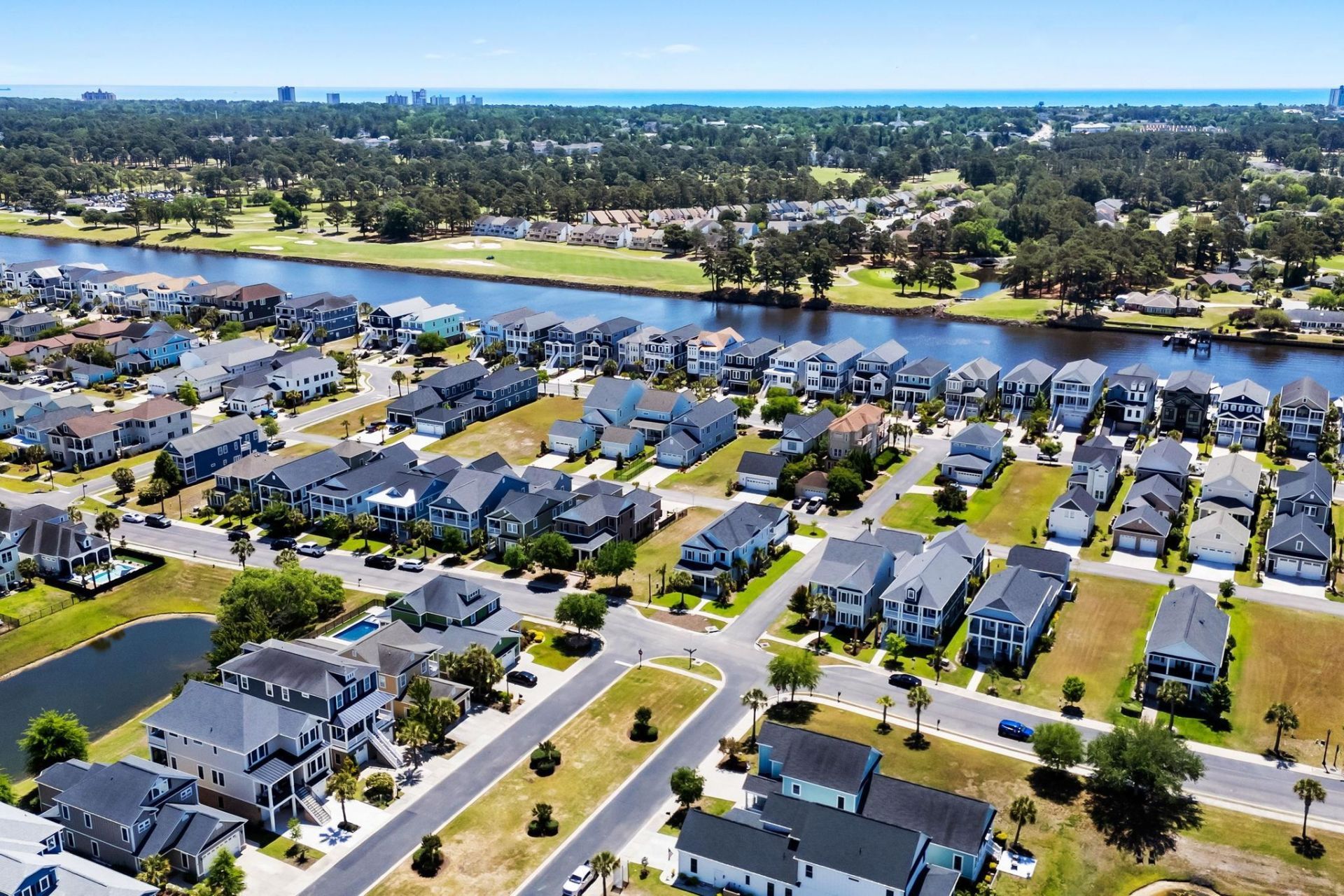 748 Crystal Water Way  Photo 17