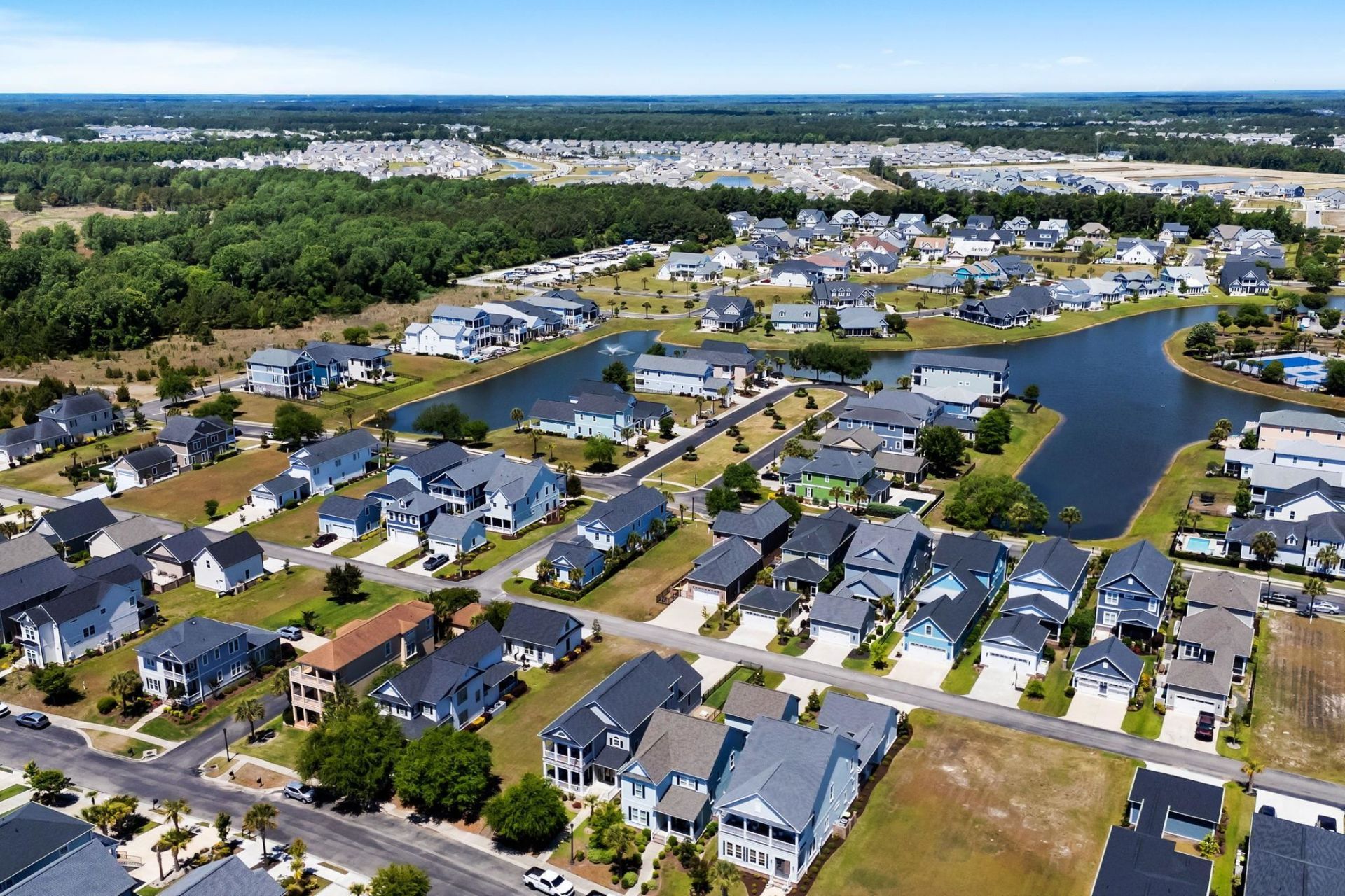 748 Crystal Water Way  Photo 38