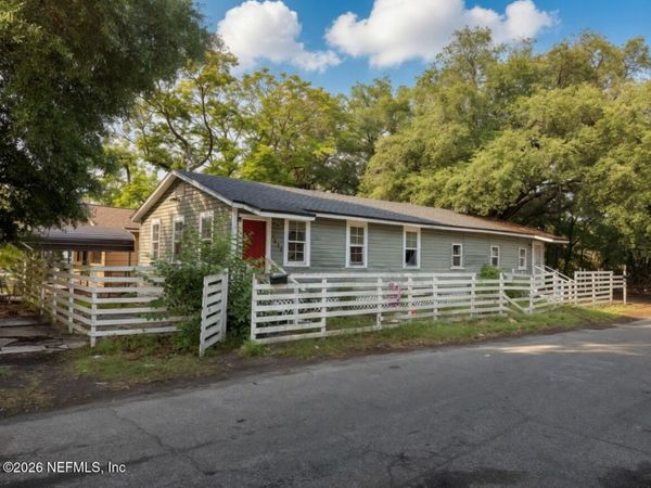 1427 HART Street, Jacksonville, FL 32209