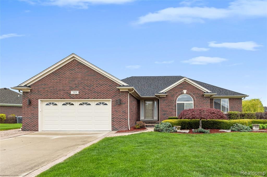 53270 Sams Lane, Chesterfield Township, MI 48047 Main Photo