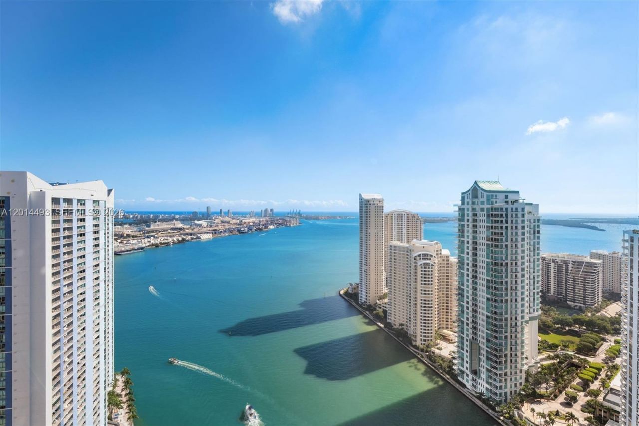 300 Biscayne Blvd Way, Unit 3801, Miami, FL 33131 Photo